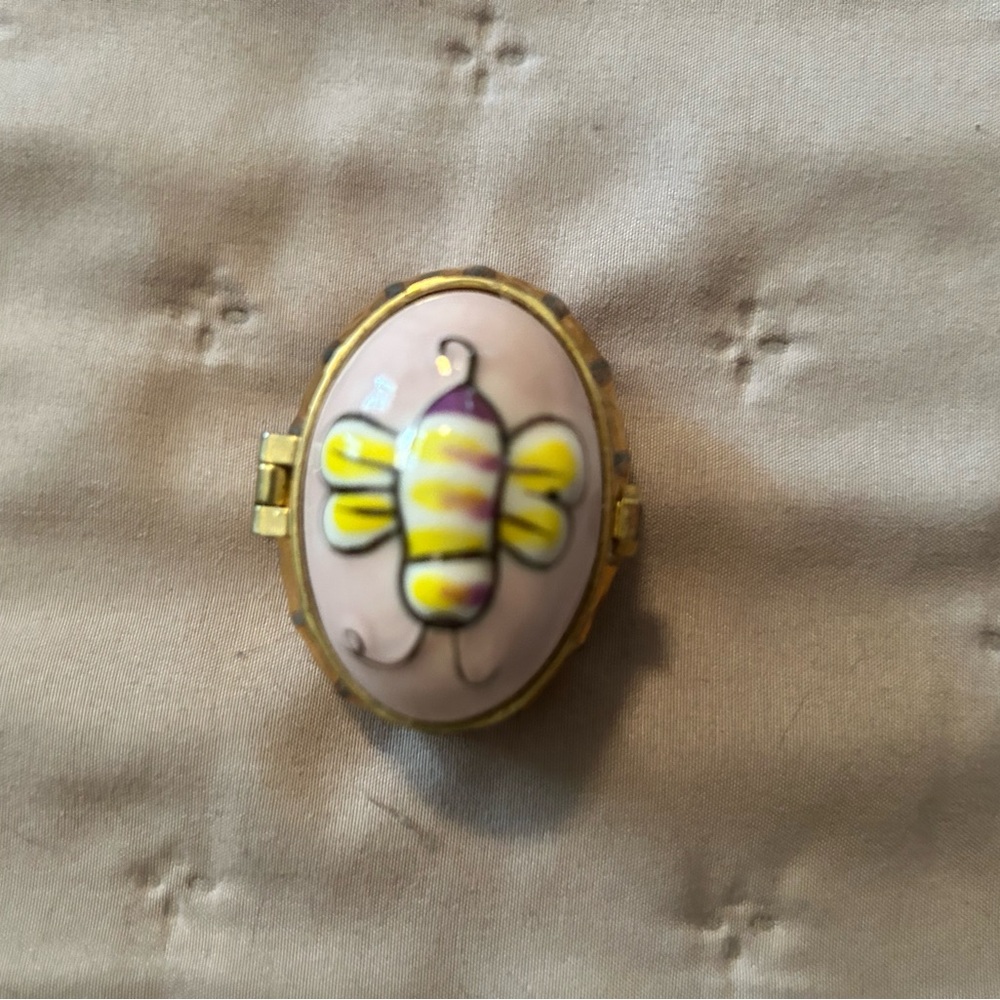 Mary Kay Yellow and Pink Bee Trinket Box